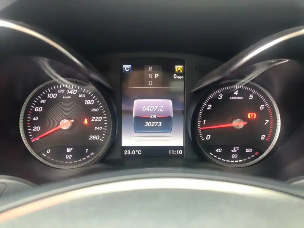 Mercedes-Benz GLC — миниатюра 12