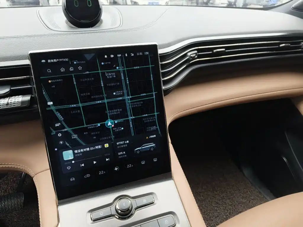 NIO ES6 — миниатюра 13