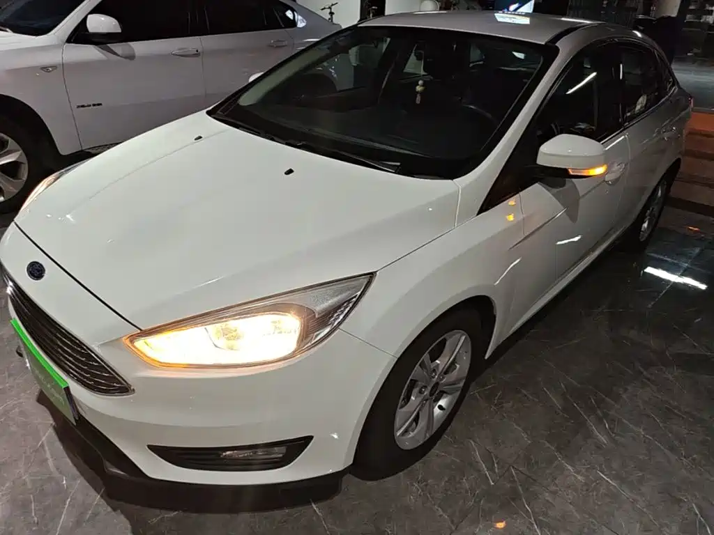Ford Focus 2017 Sedan 1.6L Auto Comfort Type Smart Drive Edition