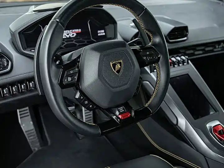 Lamborghini Huracán — миниатюра 10