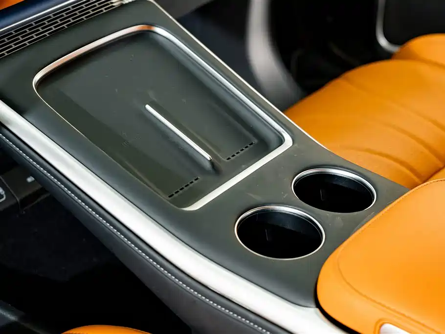 XPeng G9 — миниатюра 12