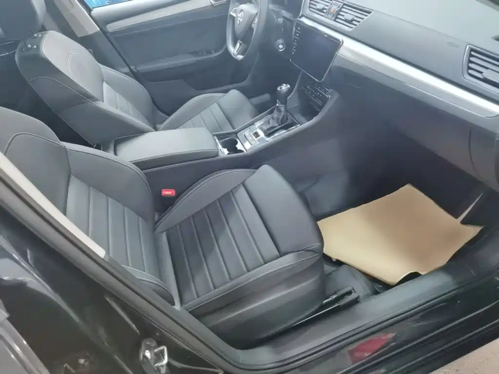 Skoda Superb — миниатюра 25