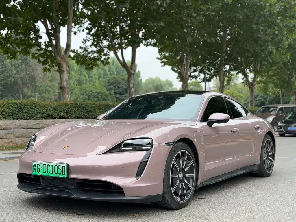 Porsche Taycan