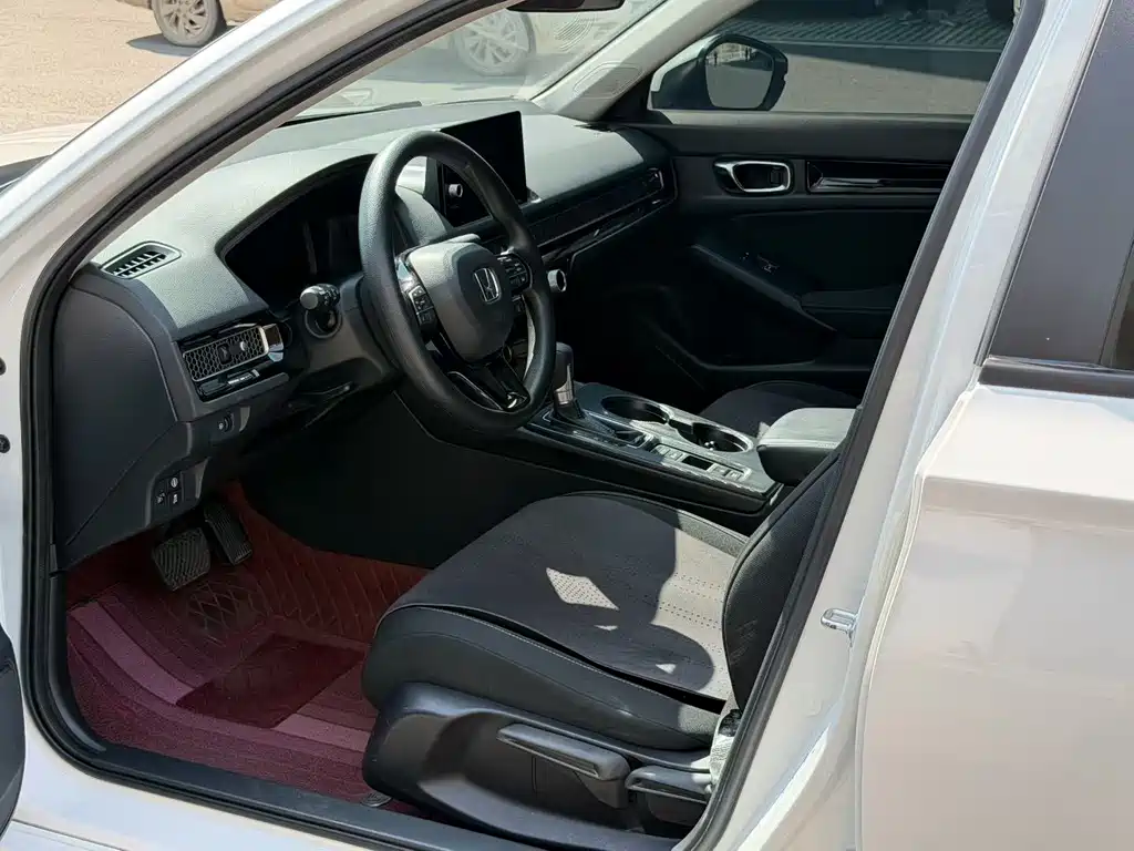 Honda Civic — миниатюра 4
