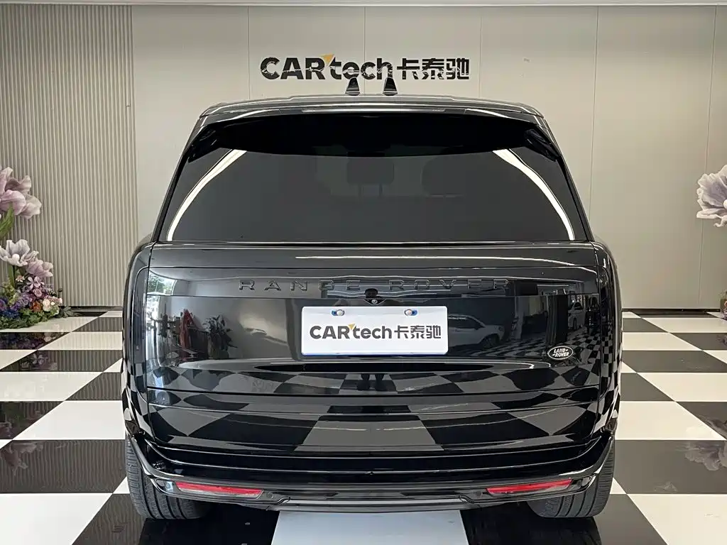 Land Rover Range Rover — миниатюра 6