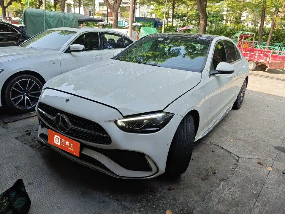 Mercedes-Benz C-Class — миниатюра 2