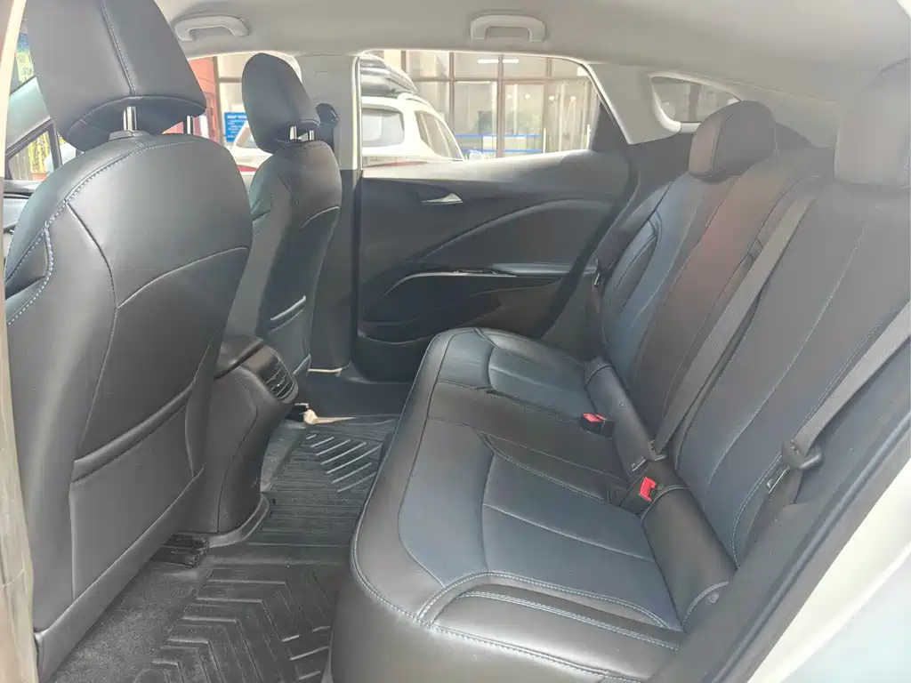 Buick Velite 6 — миниатюра 6