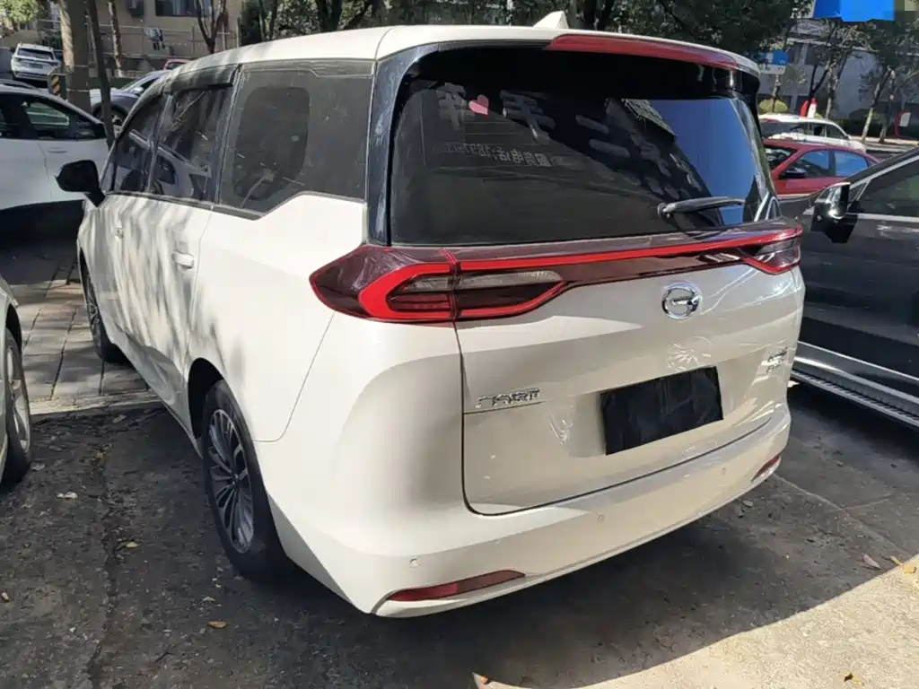 GAC Motor Trumpchi M6 — миниатюра 5