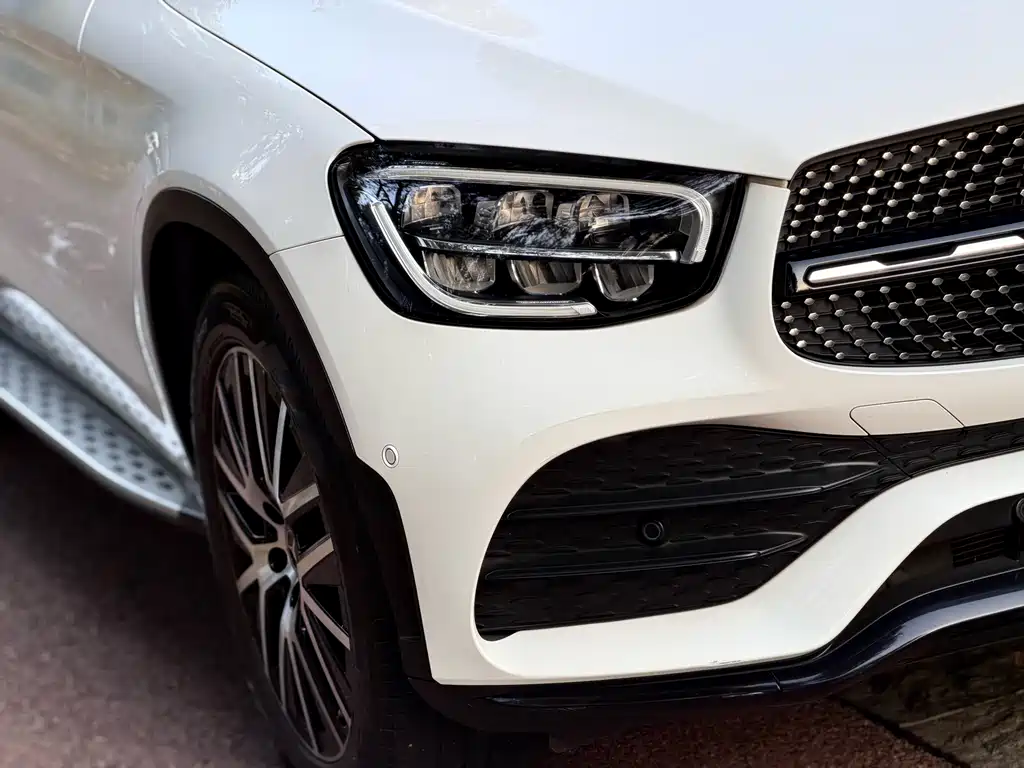 MERCEDES-BENZ GLC COUPE