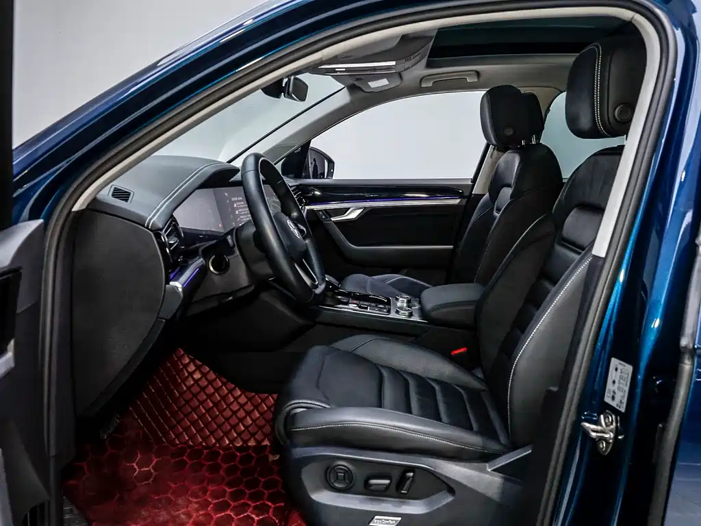 Volkswagen Touareg — миниатюра 15