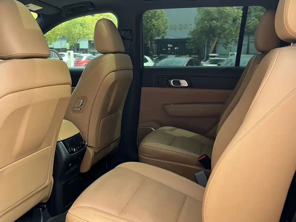 Li Auto Li ONE — миниатюра 9