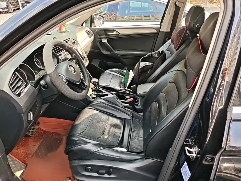Volkswagen Tiguan L — миниатюра 8