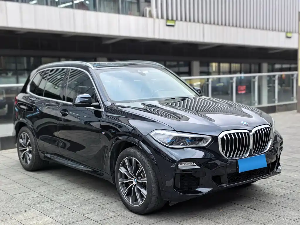 BMW X5 2021 xDrive40i M Sport