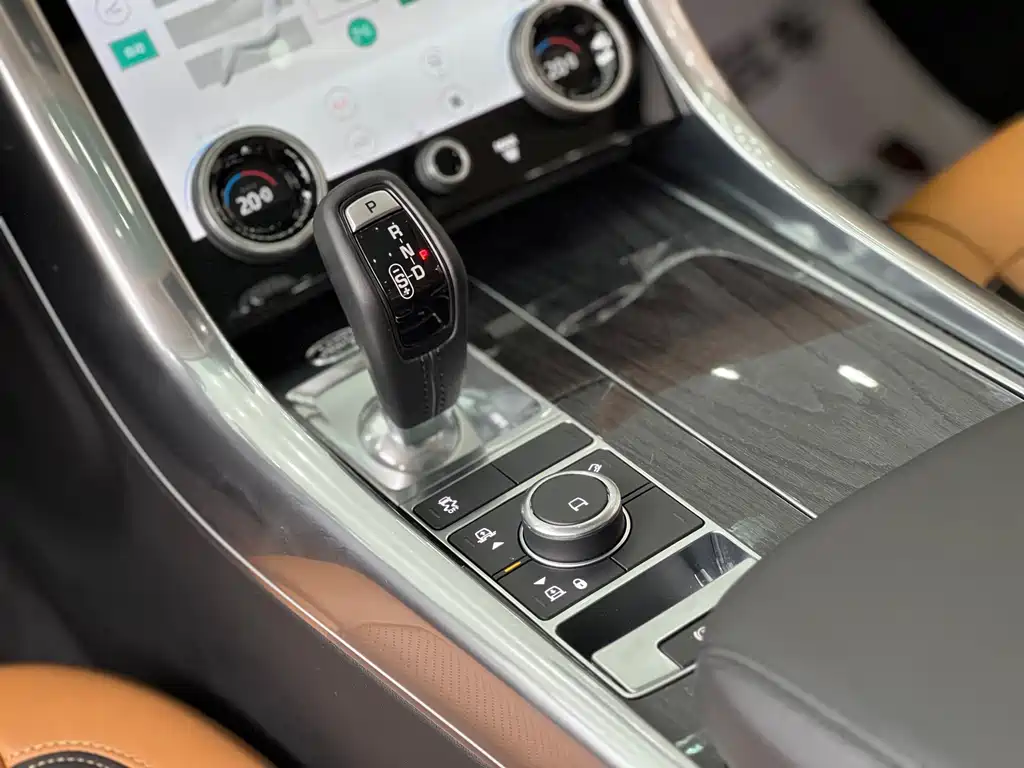 Land Rover Sport — миниатюра 14