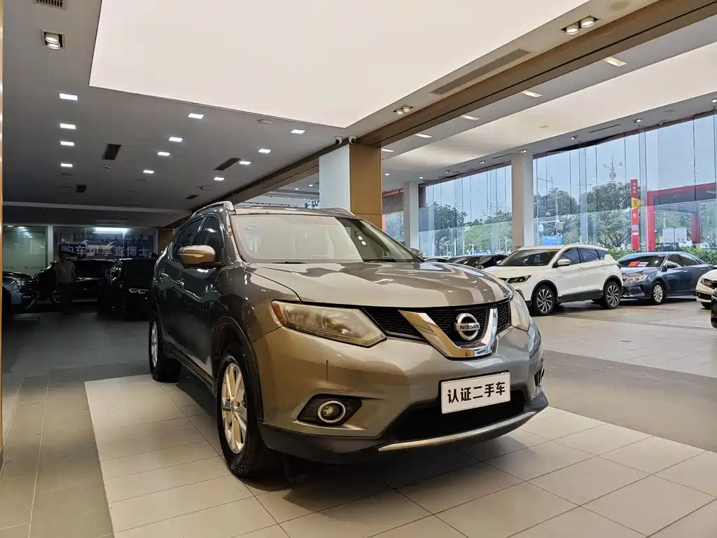 Nissan X-Trail 2014 2.5L CVT Premium 4WD
