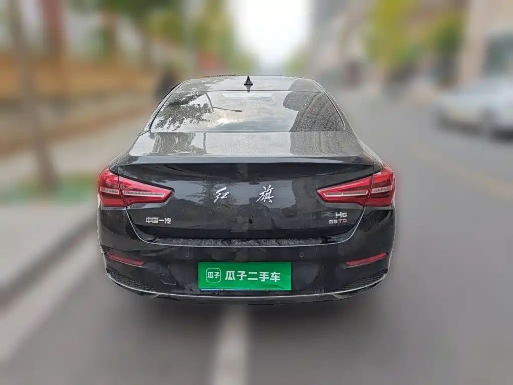 Hongqi Hongqi H5 — миниатюра 5