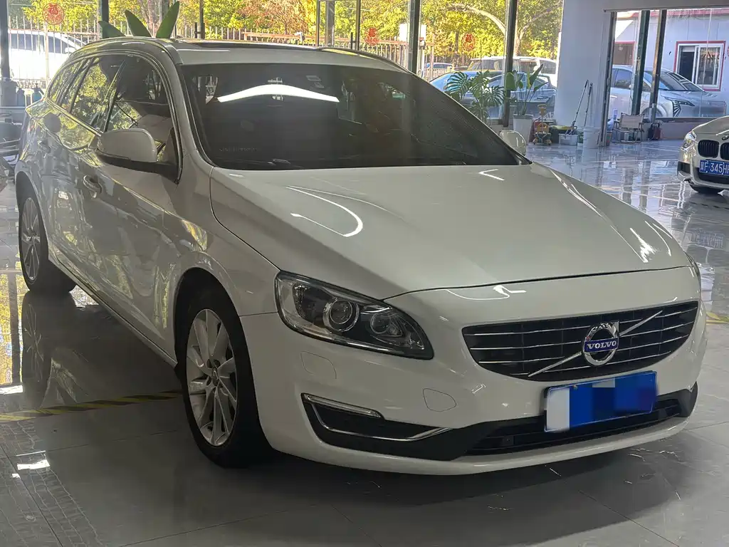 Volvo V60 — миниатюра 3