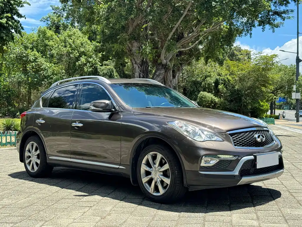 Infiniti QX50 — миниатюра 3