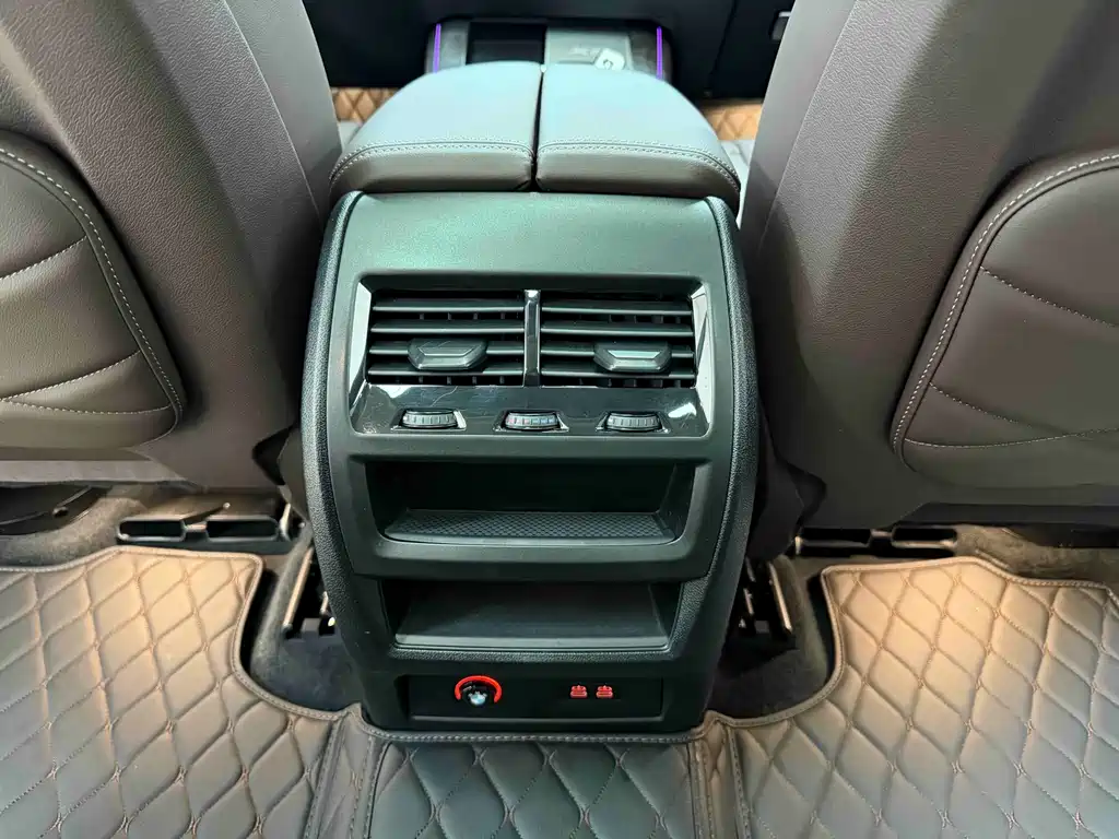 BMW X5 — миниатюра 18