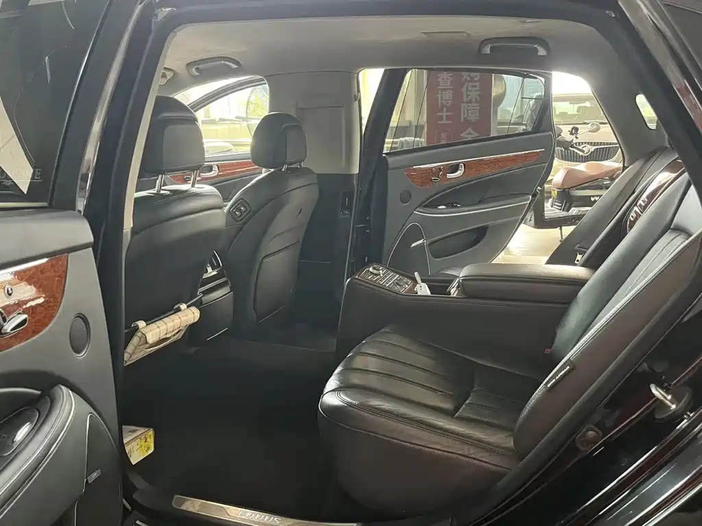 Hyundai Equus — миниатюра 5