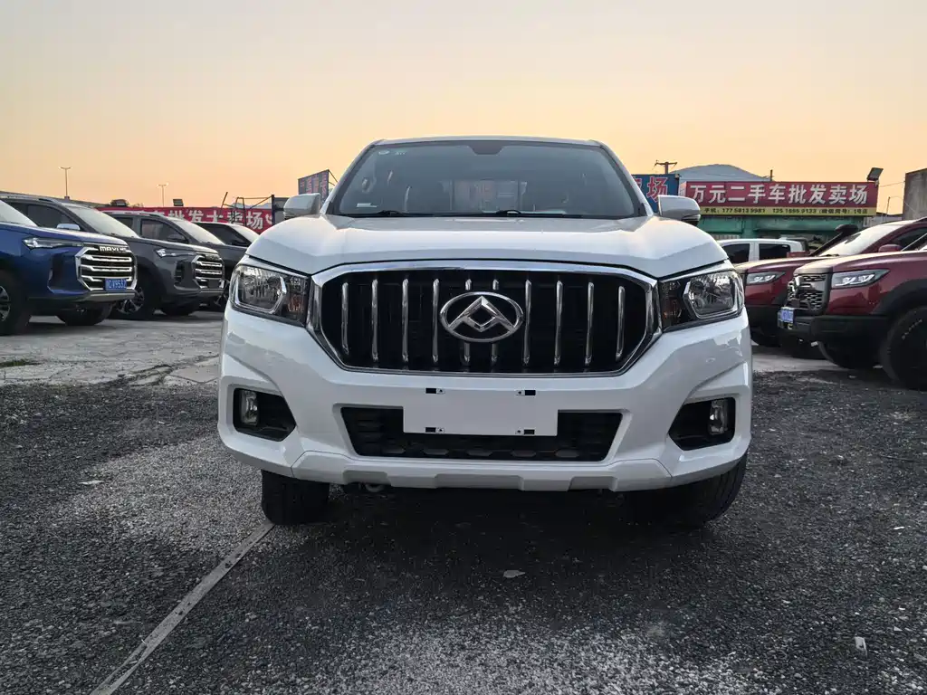 SAIC MAXUS CHASE T60