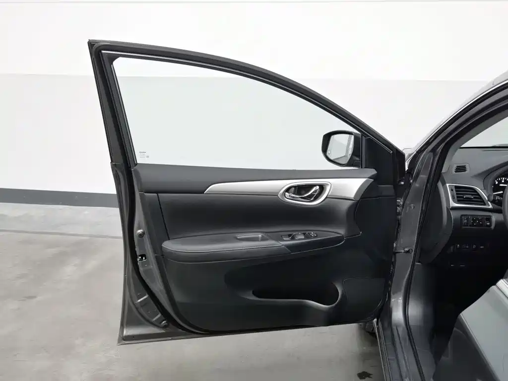 Nissan Sylphy — миниатюра 8