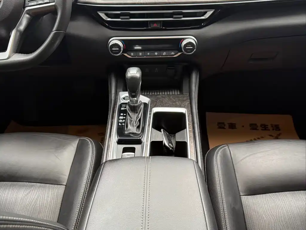 Nissan Teana — миниатюра 13