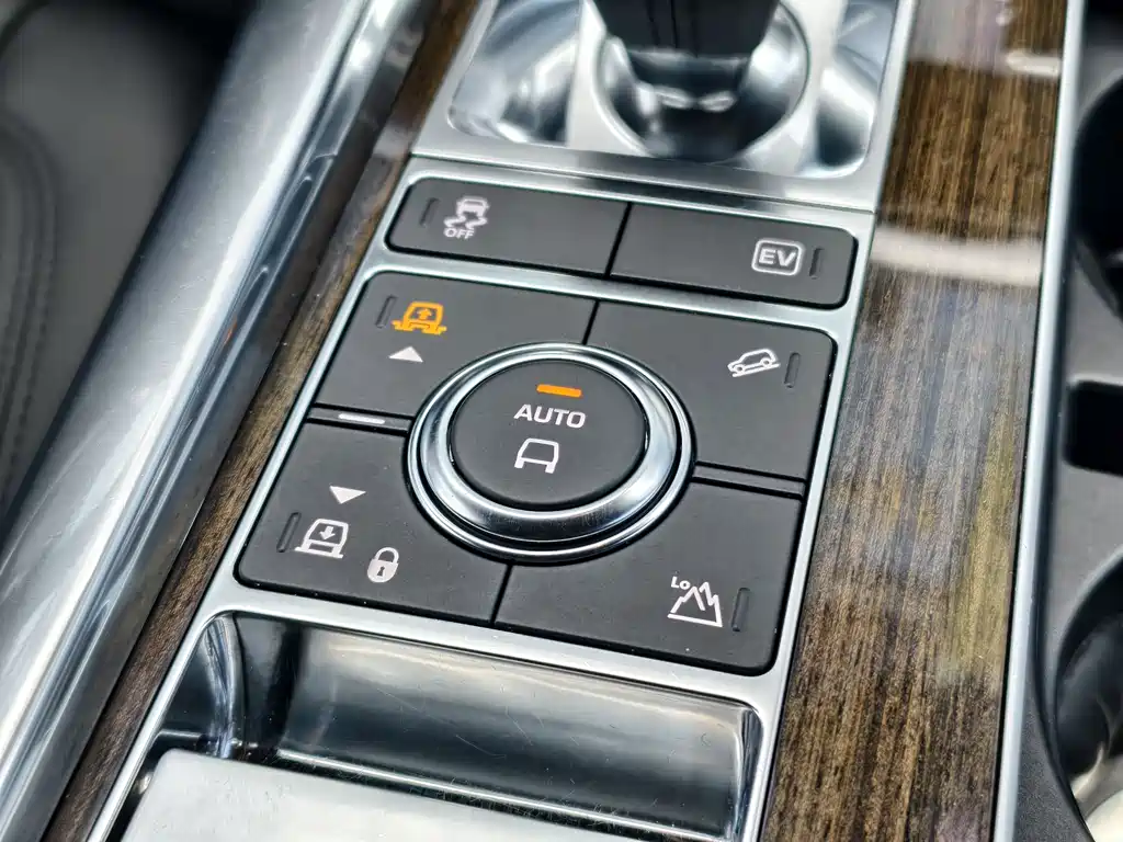 LAND ROVER RANGE ROVER SPORT NEW ENERGY