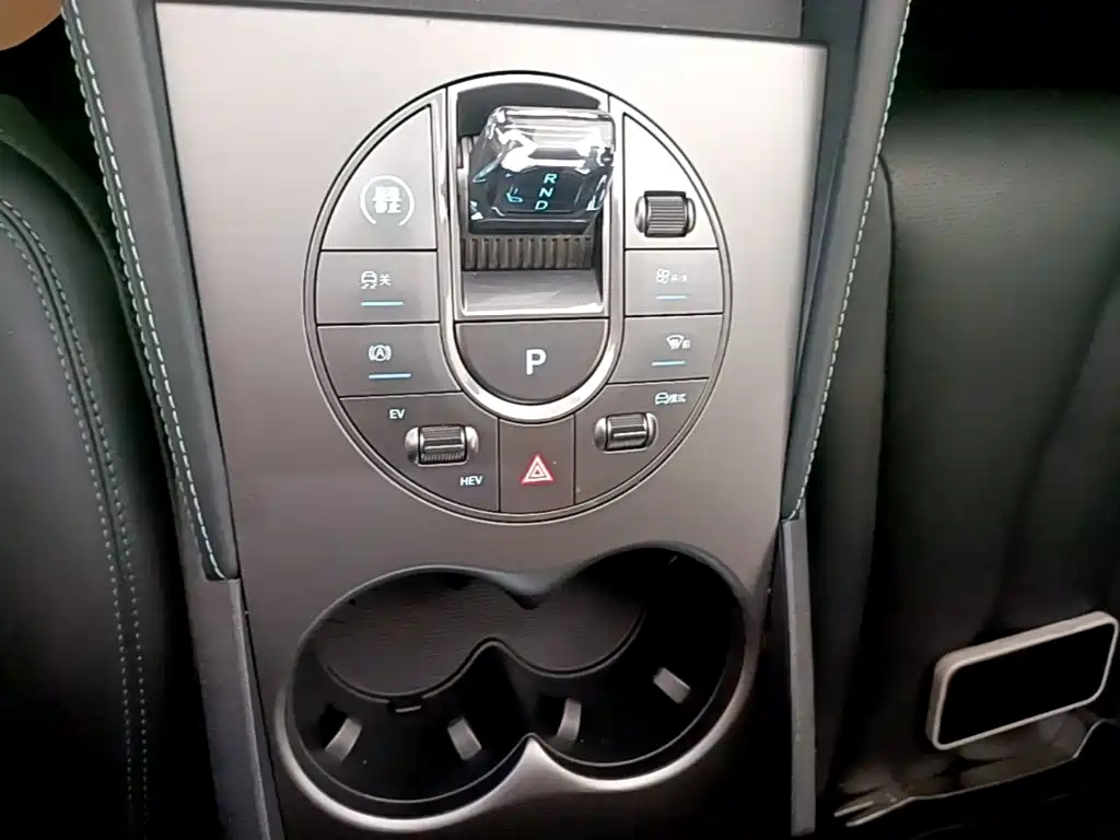 BYD Seal 06 — миниатюра 14