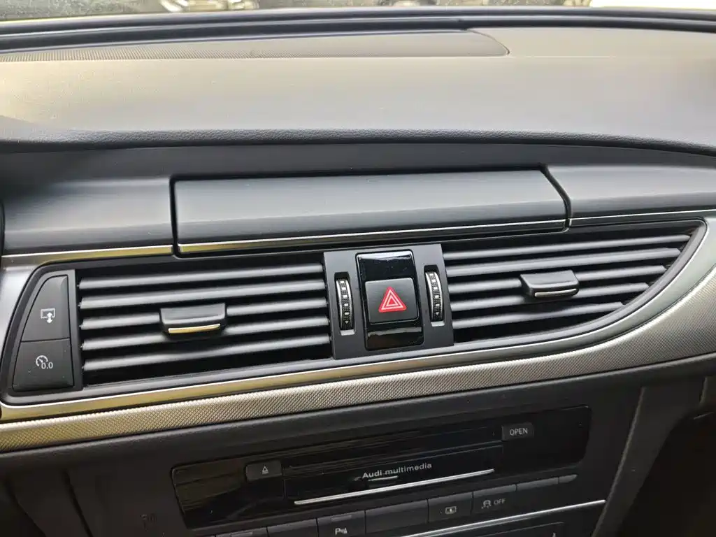 Audi A6L — миниатюра 11