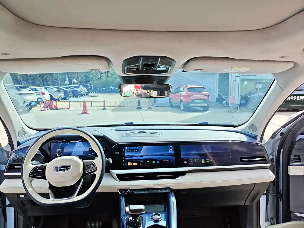 Geely Xingyue L — миниатюра 9