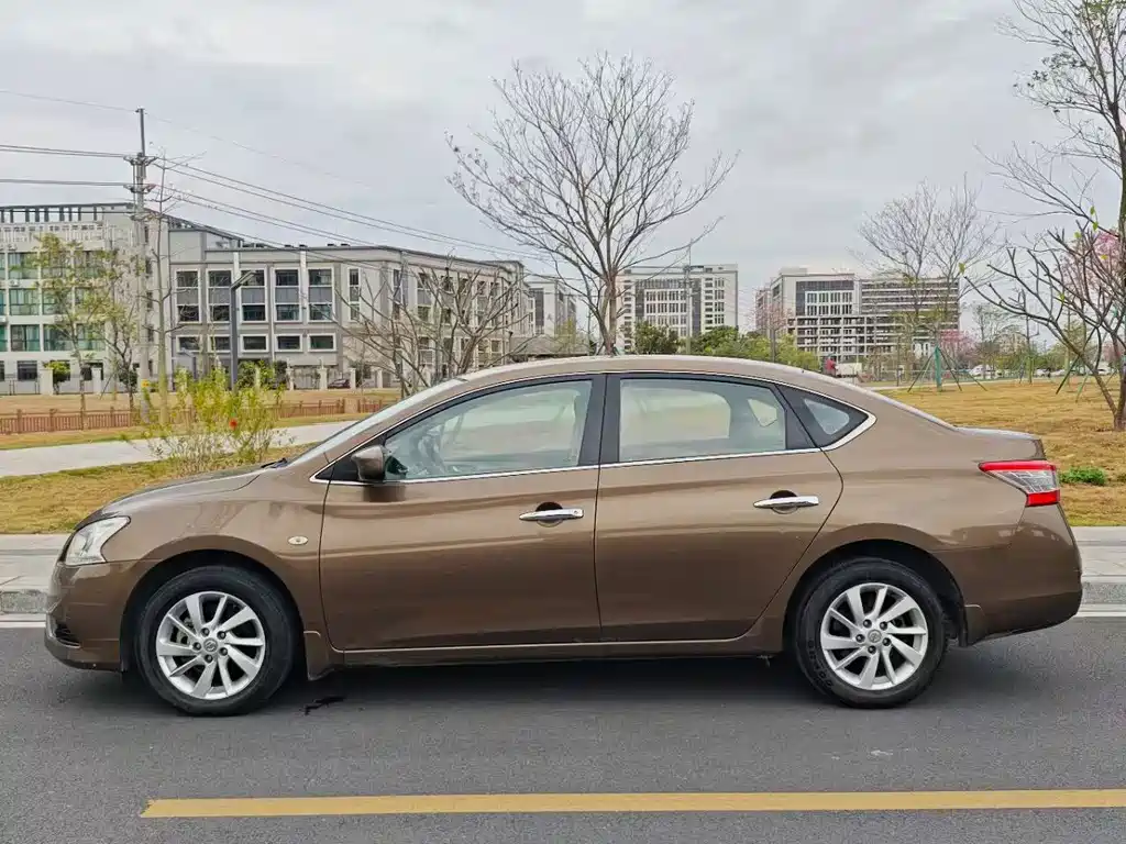 Nissan Sylphy Classic 1.6XE Auto Comfort Edition, фото 3