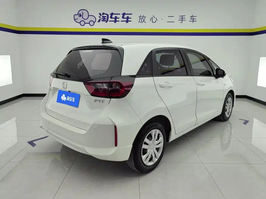 Honda Fit — миниатюра 3