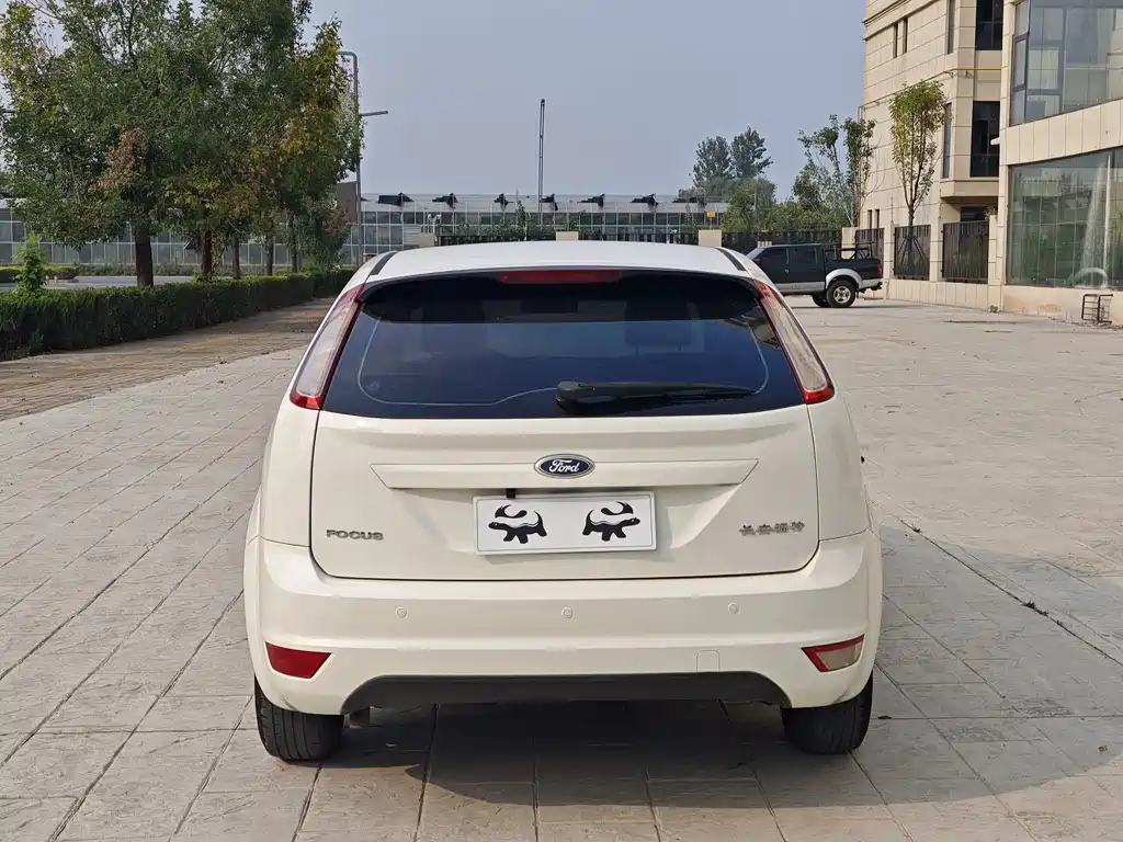 Ford Focus — миниатюра 6