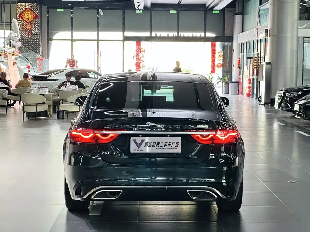 Jaguar XFL — миниатюра 8