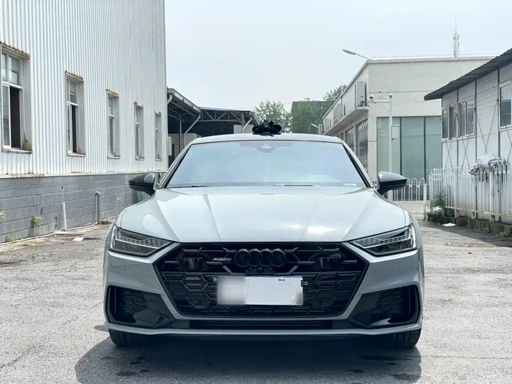 Audi A7L — миниатюра 7