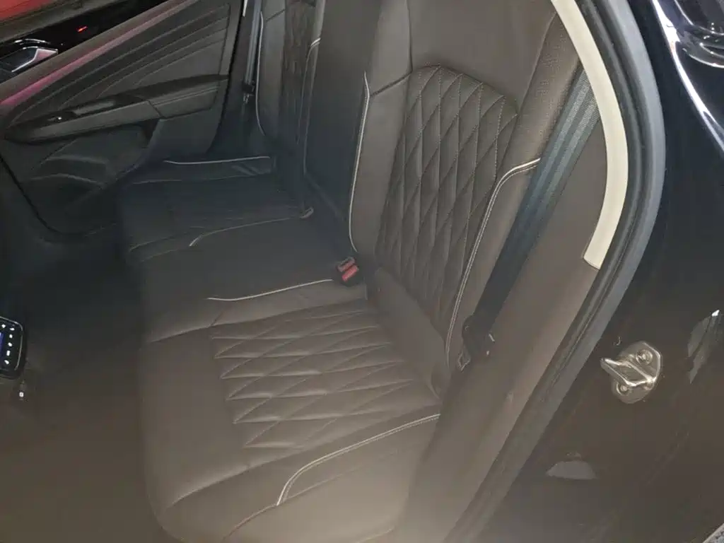 Volkswagen Passat — миниатюра 17