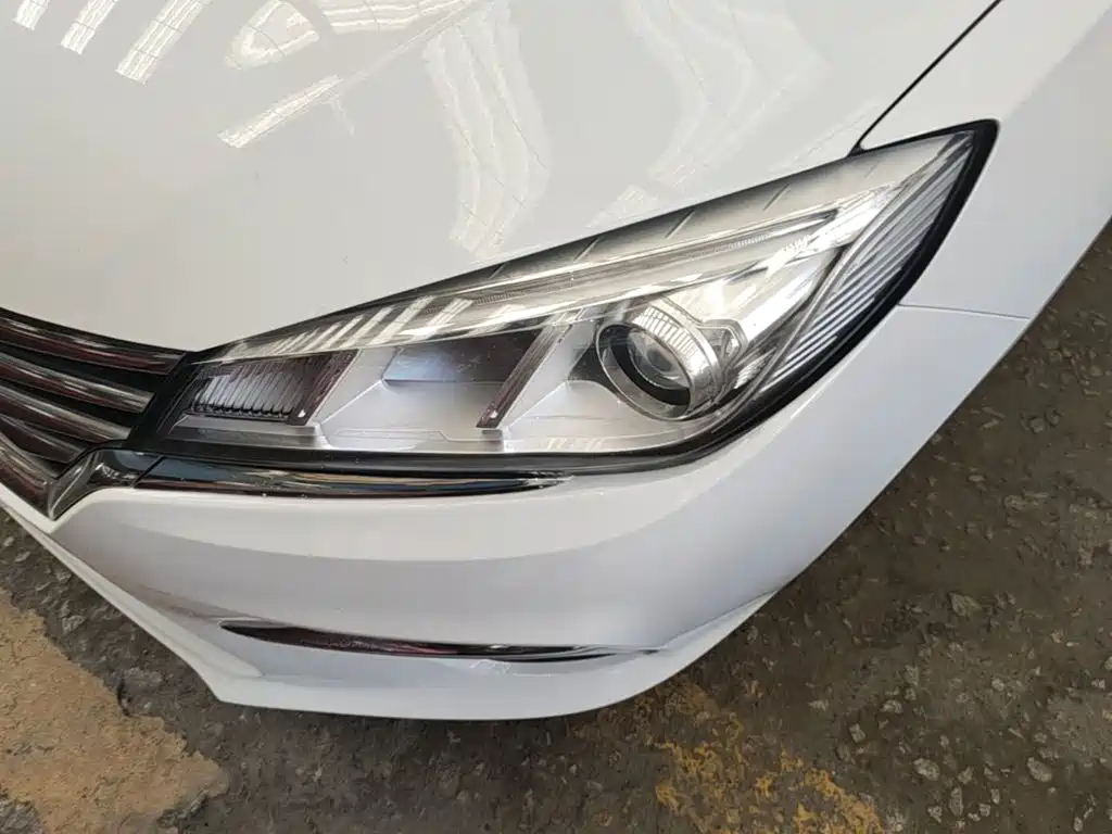 Roewe 360 — миниатюра 24