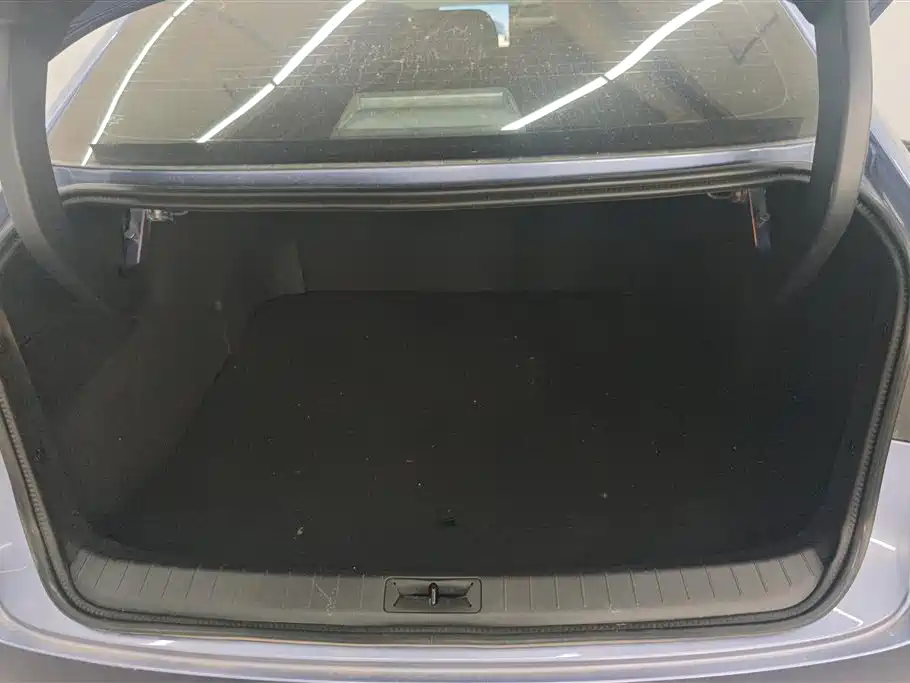 Nissan N6 2026 180 Max