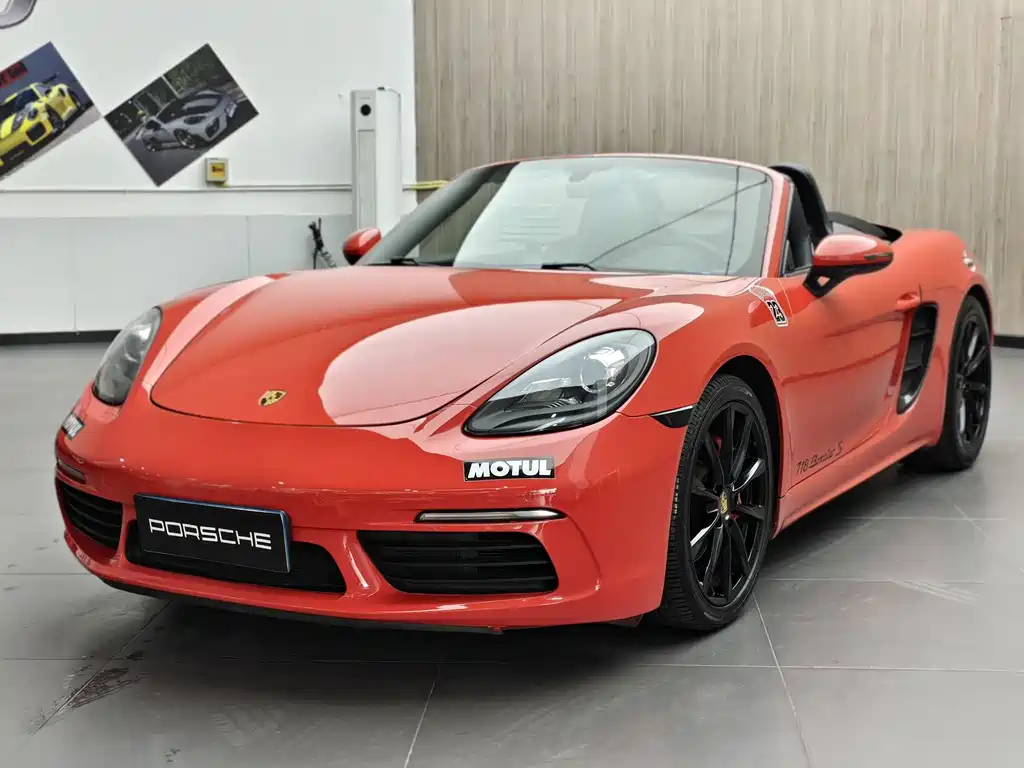 PORSCHE 718