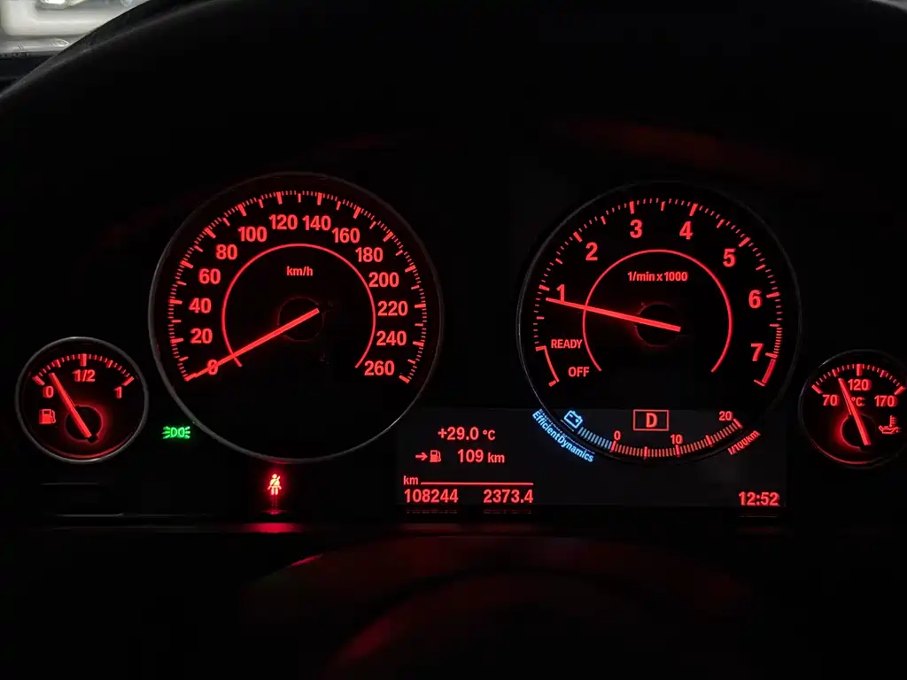 BMW 3 Series — миниатюра 13