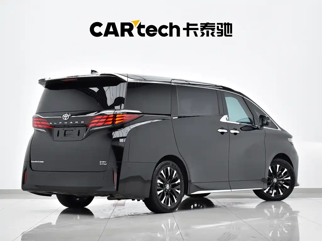 Toyota Alphard — миниатюра 33