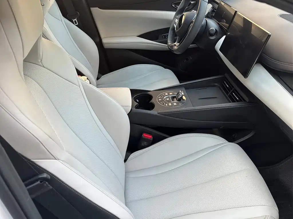 BYD SEAL 06 NEW ENERGY