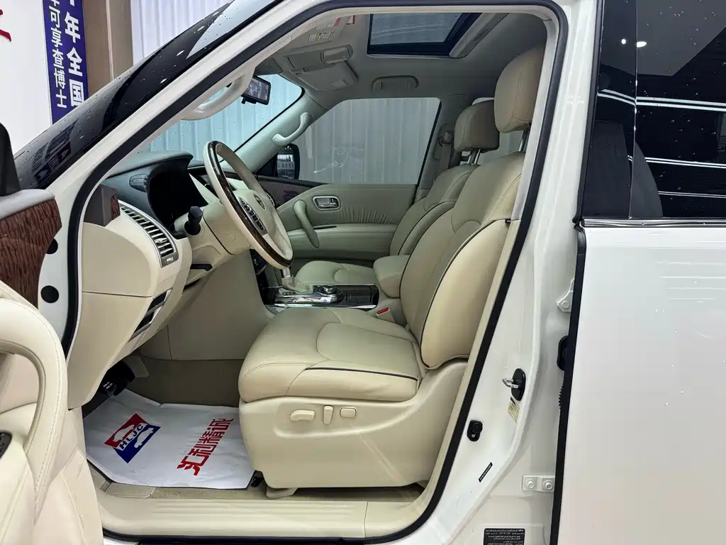 Nissan Patrol — миниатюра 4