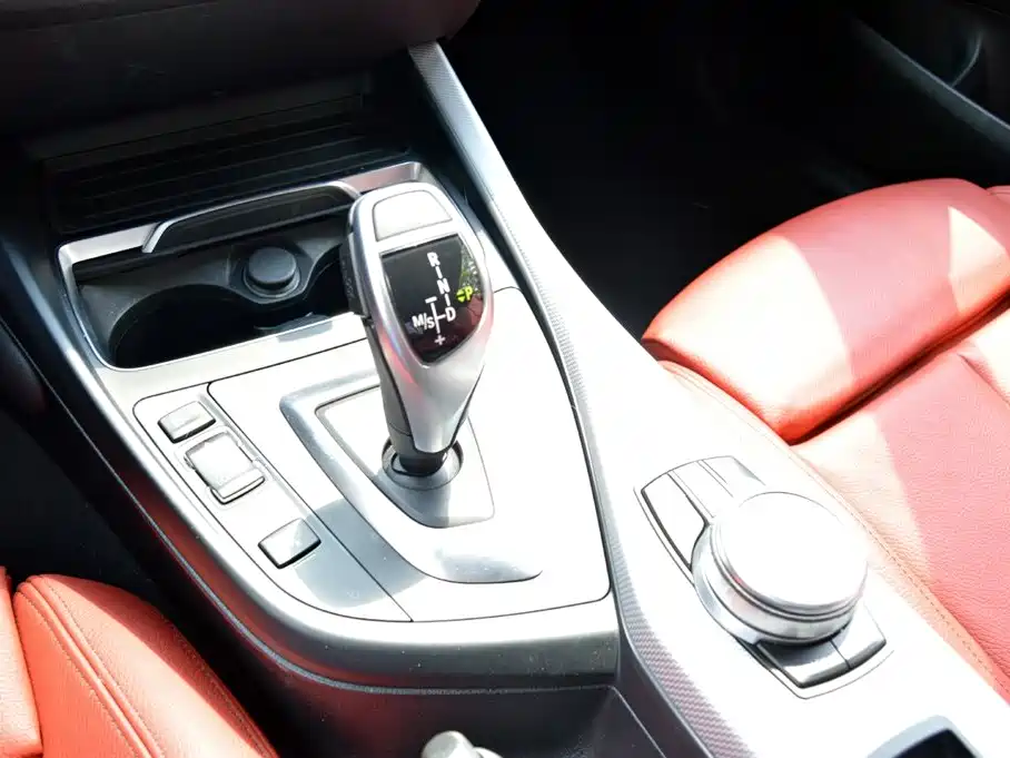 BMW 2 Series (Import) — миниатюра 7