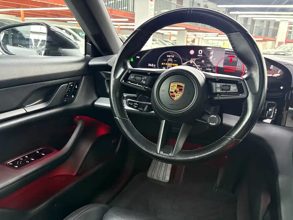 Porsche Taycan — миниатюра 8