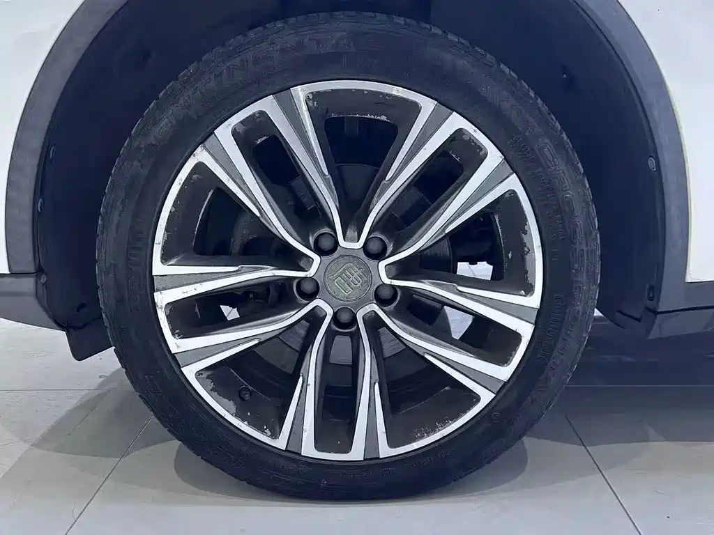 BYD Tang — миниатюра 3