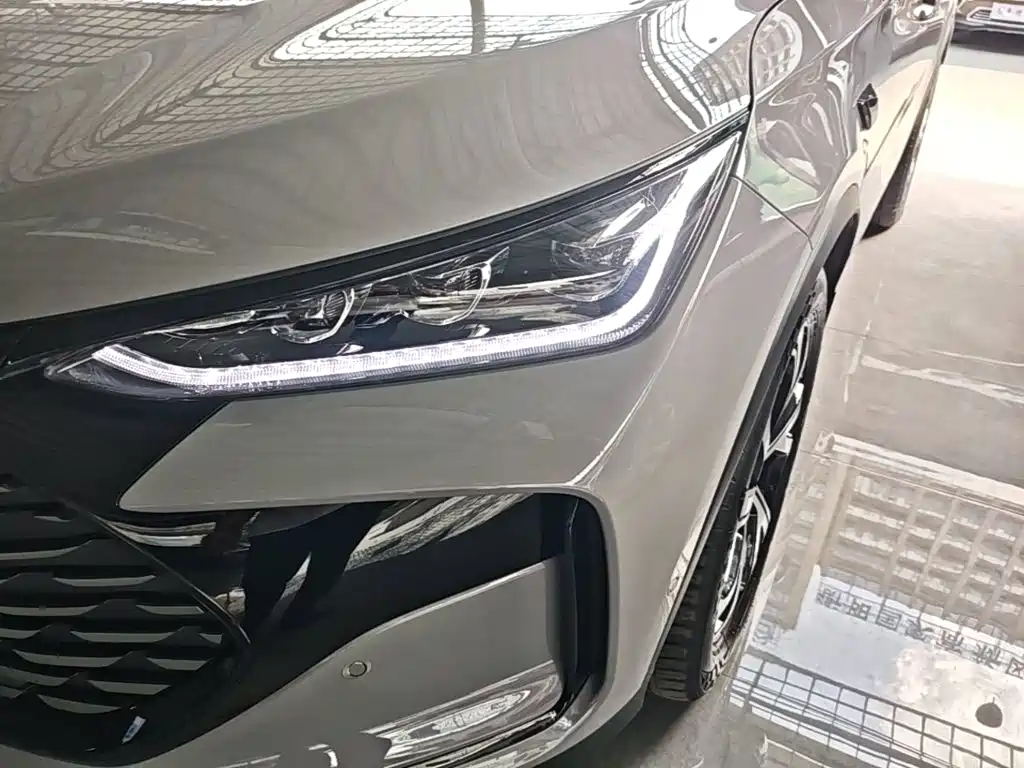 BYD Tang New Energy — миниатюра 24