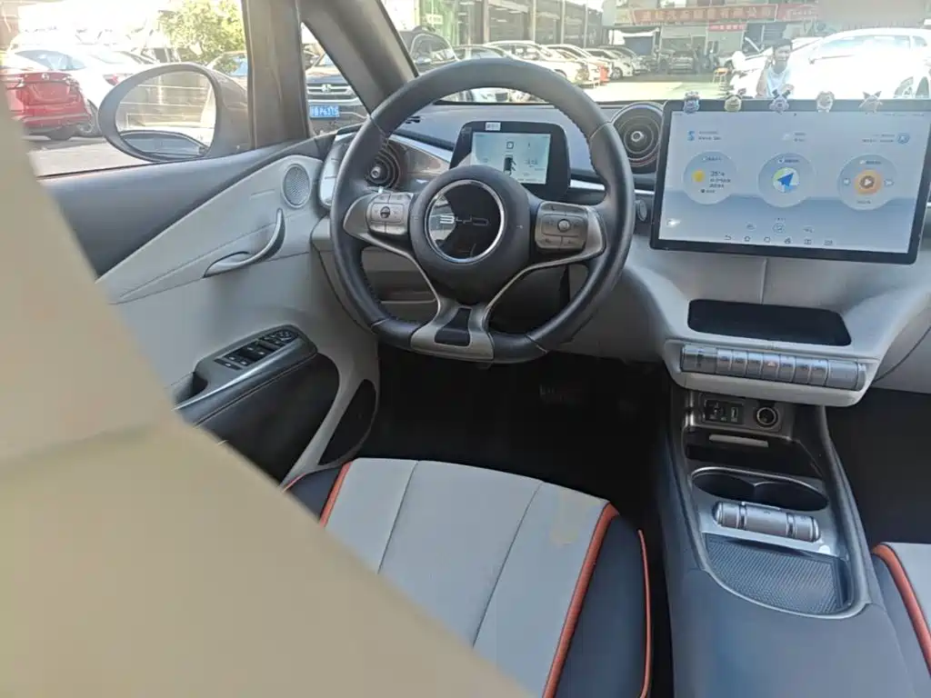 BYD Dolphin — миниатюра 11