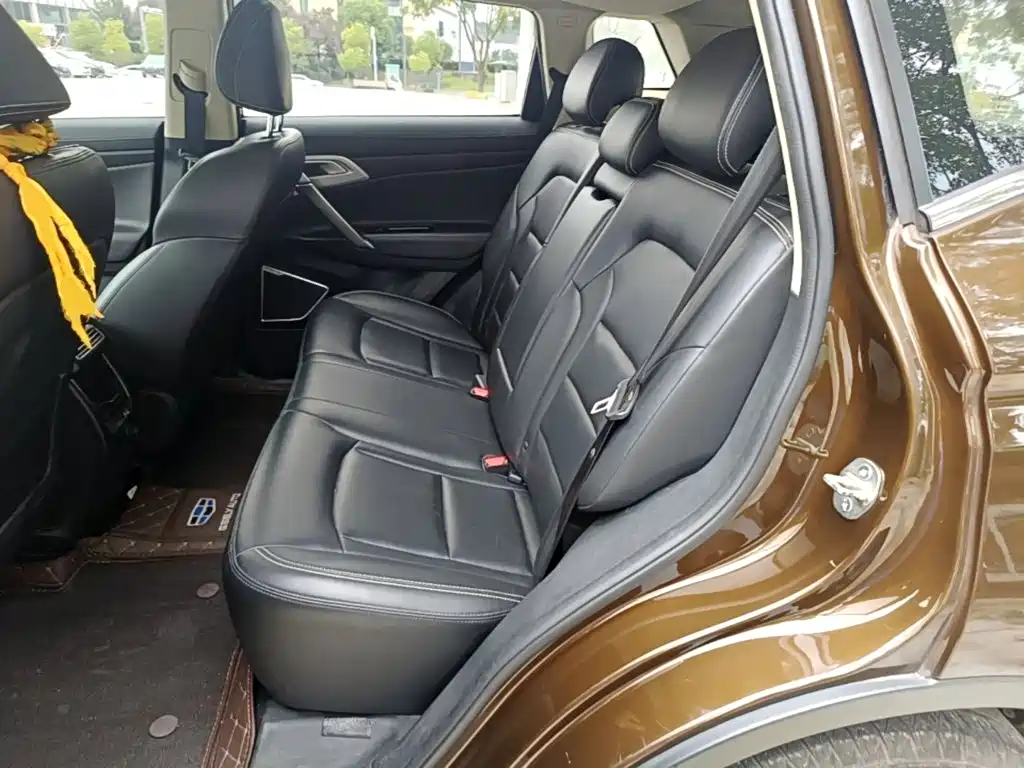 Geely Boyue — миниатюра 17